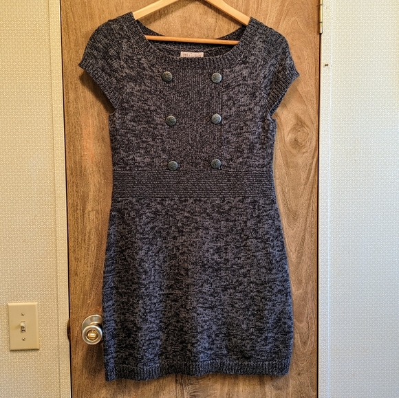 Glimmer by J.J. Basics Gray Sweater Dress with Ornate Buttons, Medium - Picture 2 of 10